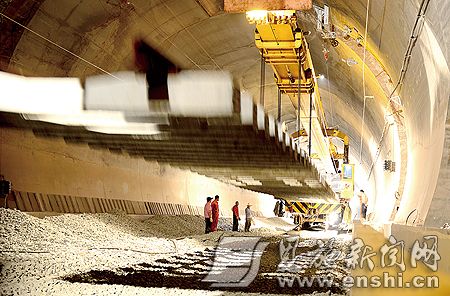 渝利铁路年底通车 重庆至上海只需9小时